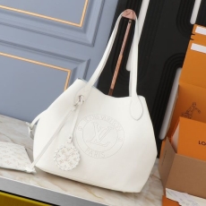 Louis Vuitton Shopping Bags